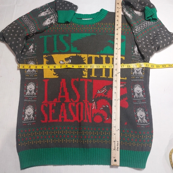 HBO Game of Throne Christmas Sweater Size Large - Picture 8 of 10
